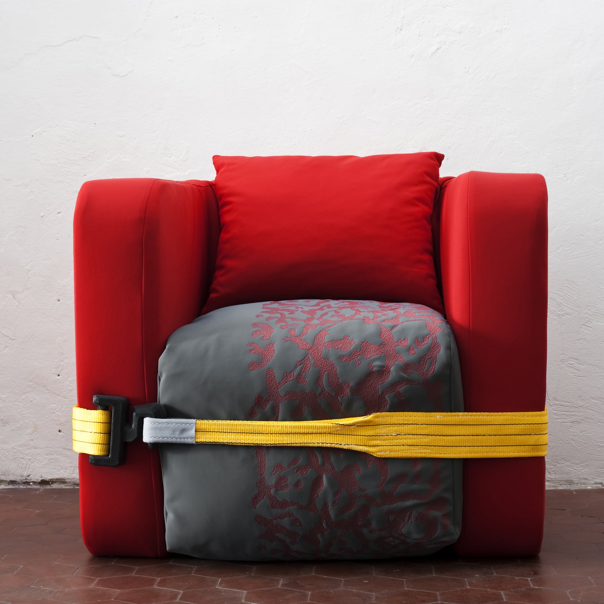 Altea, poltrona-letto trasformabile, design Alessandro Marelli