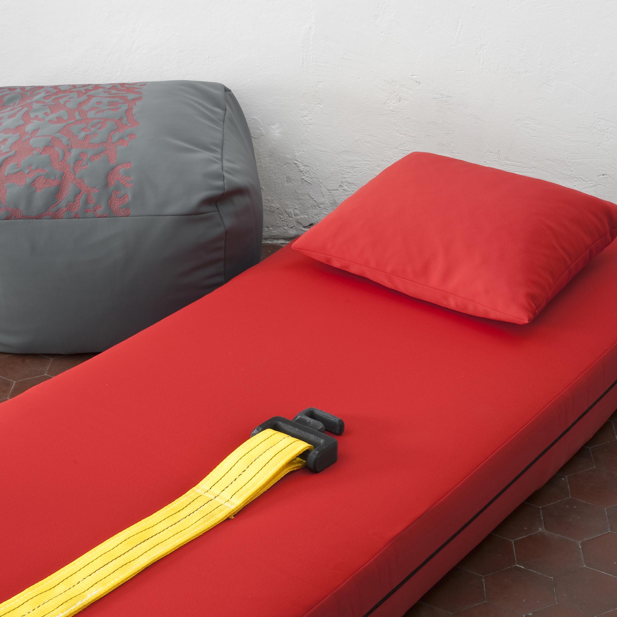 poltrona trasformabile in letto singolo design alessandro marelli